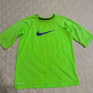 Nike swim boys half sleeve rash guard